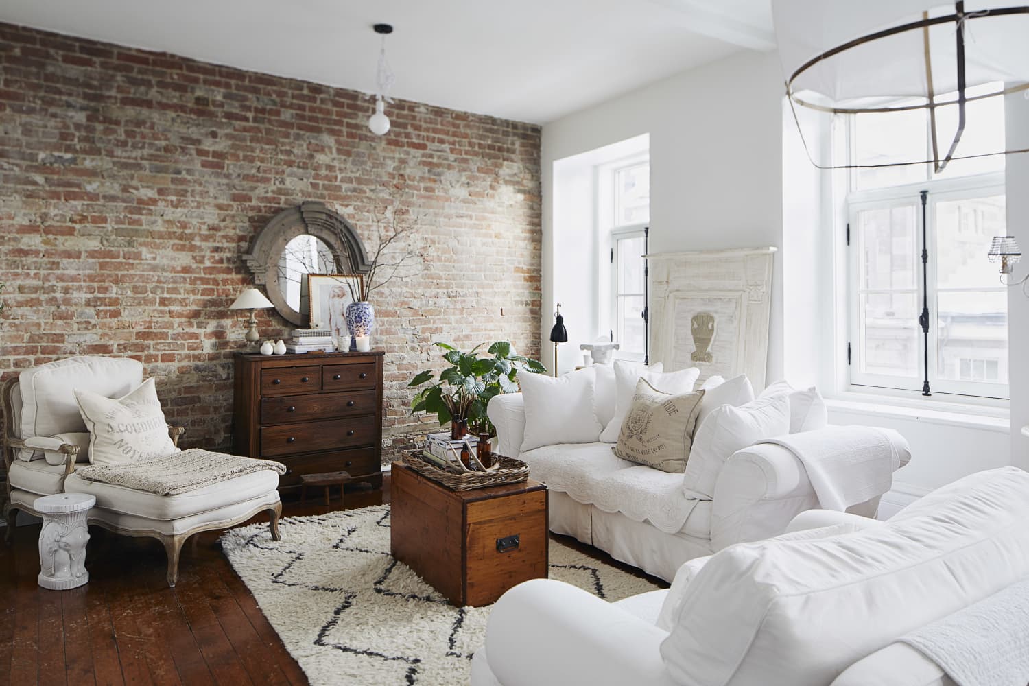 Coffee Table Alternatives for Small Spaces Apartment Therapy